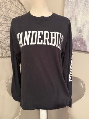 Vanderbilt Black Long-Sleeve Crewneck Shirt size medium